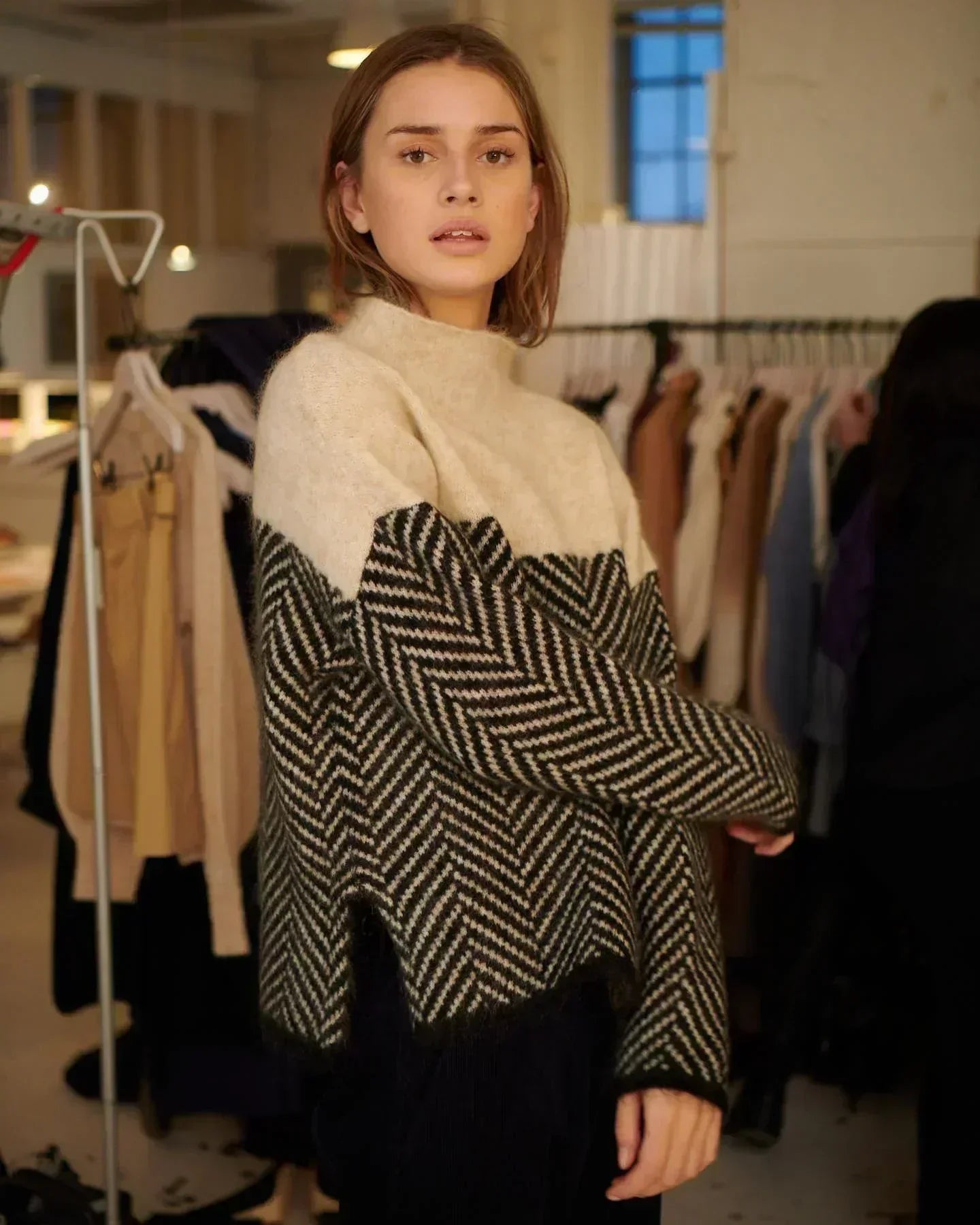 Teresa – Elegancki sweter na każdą okazję